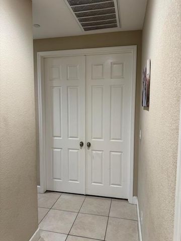 1614 Tule Way, Los Banos, CA 93635