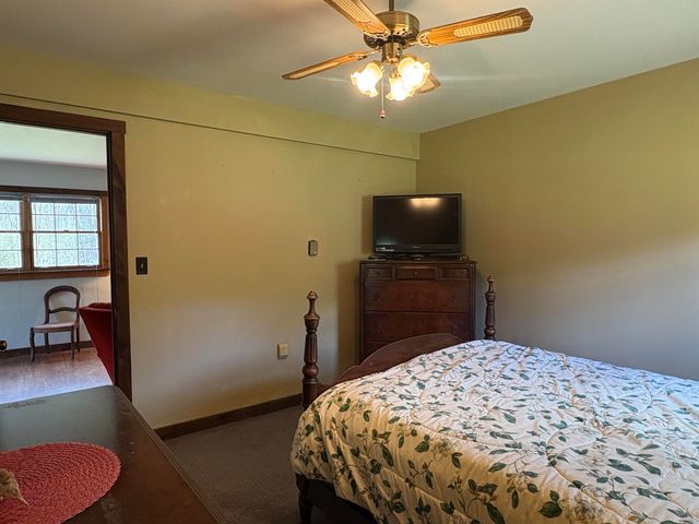 255 Canal Lane, North Hero, VT 05474