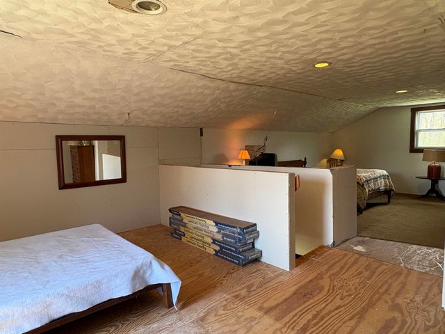 255 Canal Lane, North Hero, VT 05474