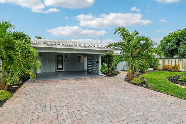 3676 NE 18th Avenue, Oakland Park, FL 33334