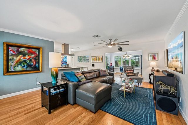 3676 NE 18th Avenue, Oakland Park, FL 33334