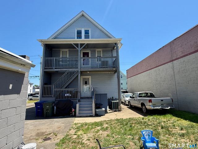 56 Elizabeth Street, Bridgeport, CT 06610