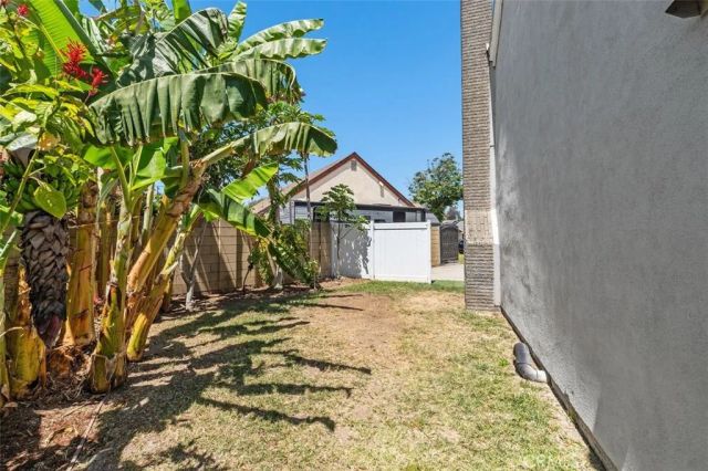 3338 E Radcliffe, Anaheim, CA 92806