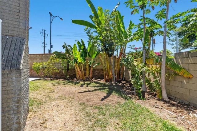 3338 E Radcliffe, Anaheim, CA 92806