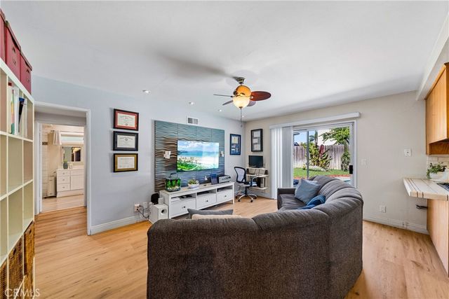 3140 Coolidge Avenue, Costa Mesa, CA 92626
