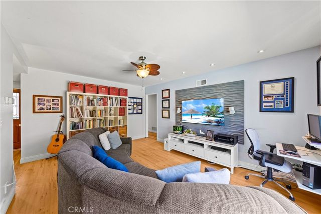 3140 Coolidge Avenue, Costa Mesa, CA 92626