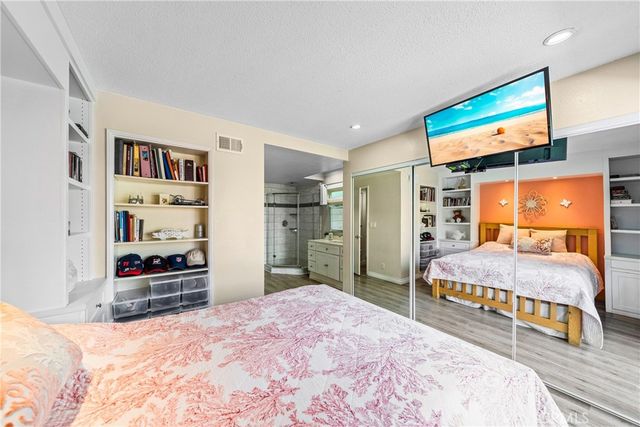 3140 Coolidge Avenue, Costa Mesa, CA 92626