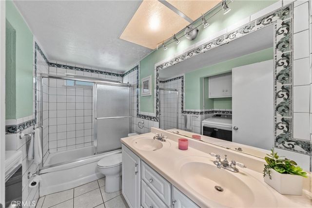 3140 Coolidge Avenue, Costa Mesa, CA 92626