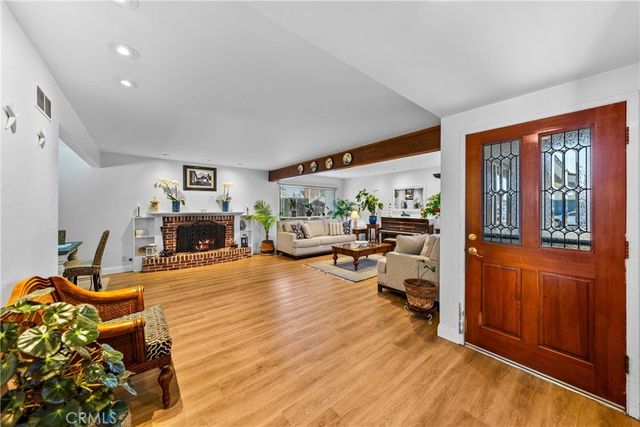 3140 Coolidge Avenue, Costa Mesa, CA 92626