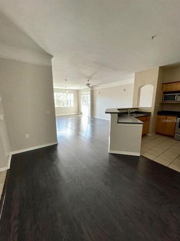 6412 QUEENS BOROUGH AVENUE 213, Orlando, FL 32835