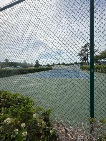 2131 RIDGE ROAD S 74, Largo, FL 33778