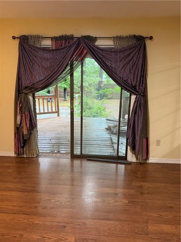 410 N JOPLIN Place, Russellville, AR 72801