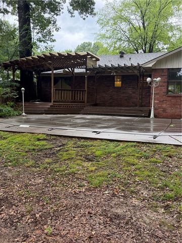 410 N JOPLIN Place, Russellville, AR 72801