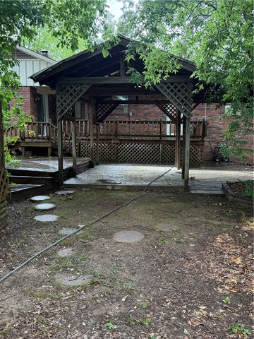410 N JOPLIN Place, Russellville, AR 72801