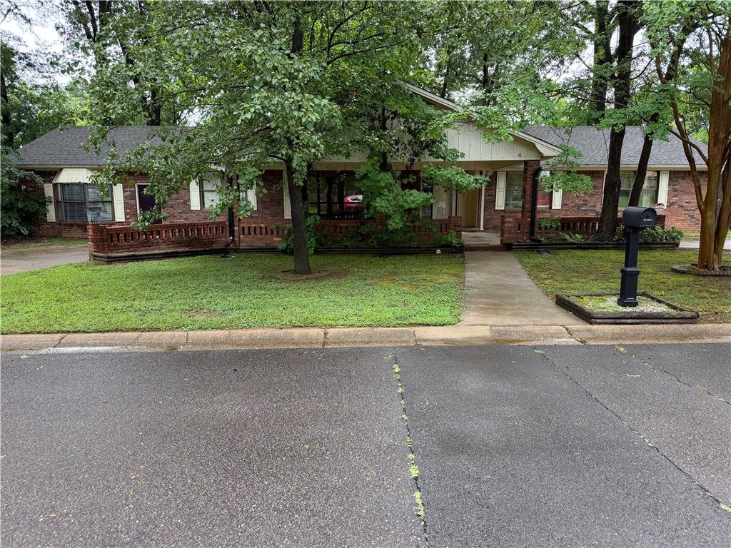 410 N JOPLIN Place, Russellville, AR 72801