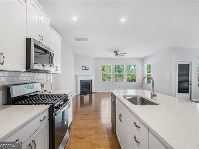 325 Village Lane, Fairburn, GA 30213