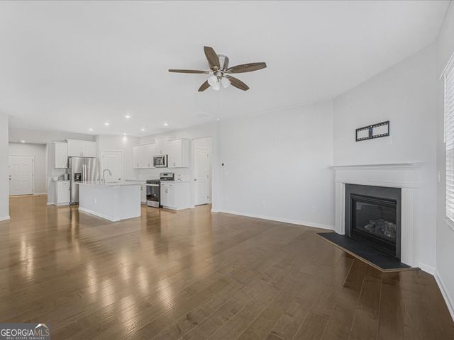 325 Village Lane, Fairburn, GA 30213