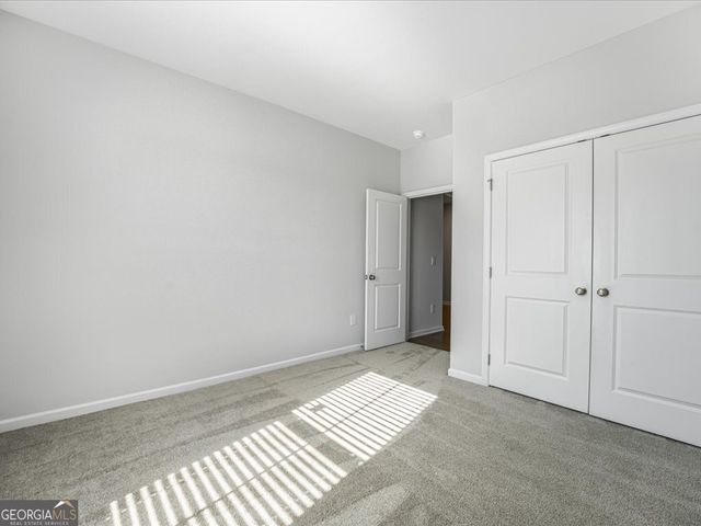 325 Village Lane, Fairburn, GA 30213