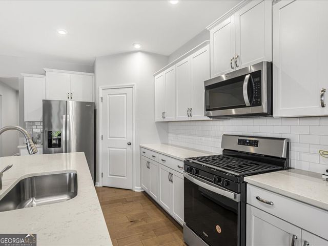 325 Village Lane, Fairburn, GA 30213