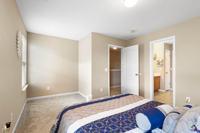 210 Haywood Drive, Kathleen, GA 31047