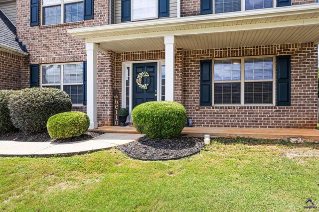210 Haywood Drive, Kathleen, GA 31047