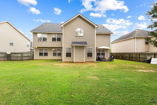 210 Haywood Drive, Kathleen, GA 31047