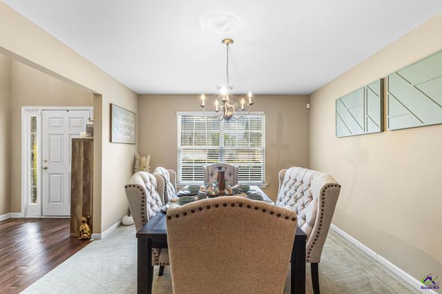 210 Haywood Drive, Kathleen, GA 31047