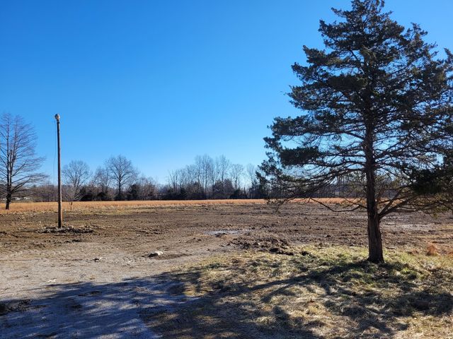 7748 N IL Hwy 148 Highway, Mt Vernon, IL 62864