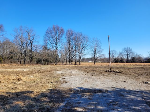 7748 N IL Hwy 148 Highway, Mt Vernon, IL 62864