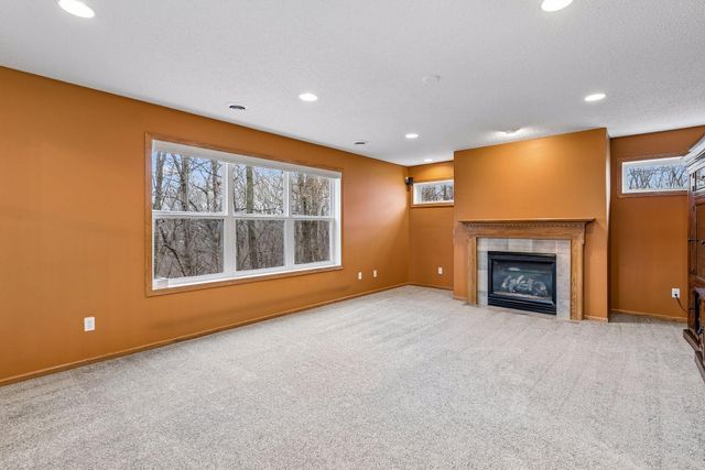 1658 Oakbrooke Circle, Eagan, MN 55122