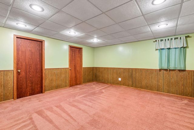 1658 Oakbrooke Circle, Eagan, MN 55122