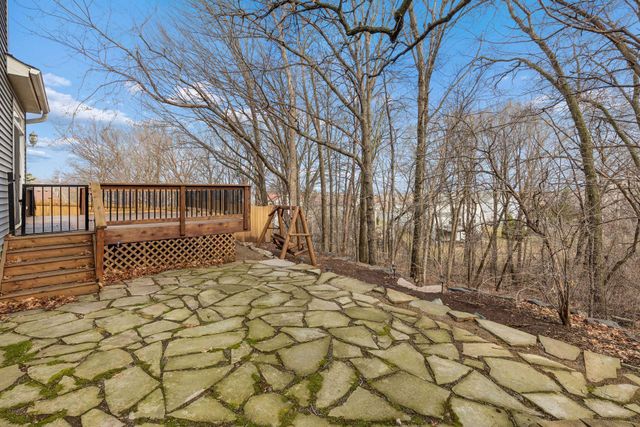 1658 Oakbrooke Circle, Eagan, MN 55122