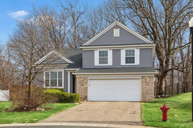 1658 Oakbrooke Circle, Eagan, MN 55122