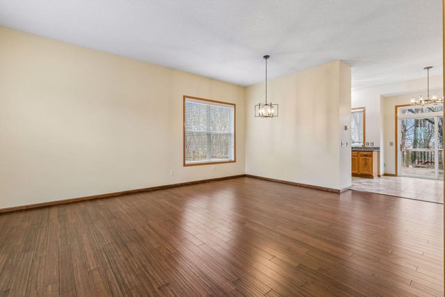 1658 Oakbrooke Circle, Eagan, MN 55122