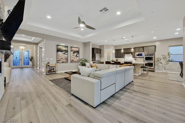 16 Via Tiberina, Henderson, NV 89011