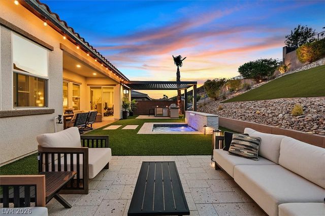 16 Via Tiberina, Henderson, NV 89011