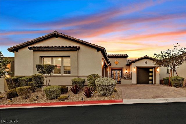 16 Via Tiberina, Henderson, NV 89011
