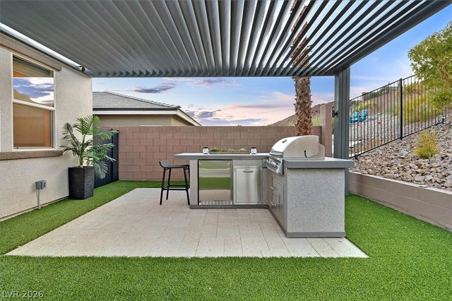 16 Via Tiberina, Henderson, NV 89011