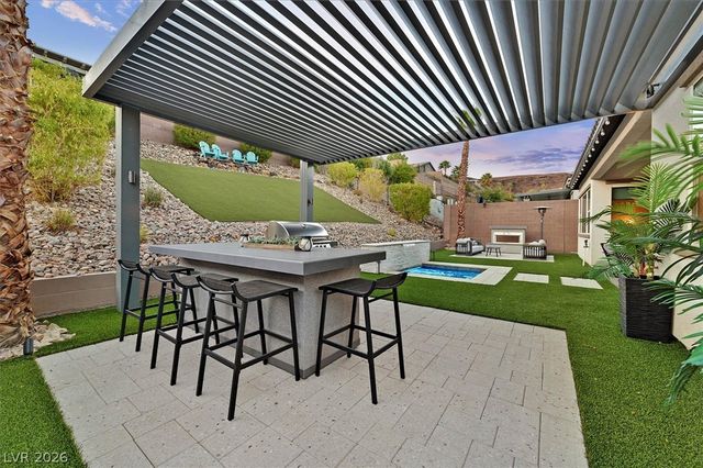 16 Via Tiberina, Henderson, NV 89011