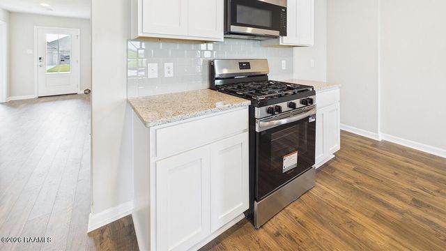 413 Wrenwood Drive, New Iberia, LA 70560