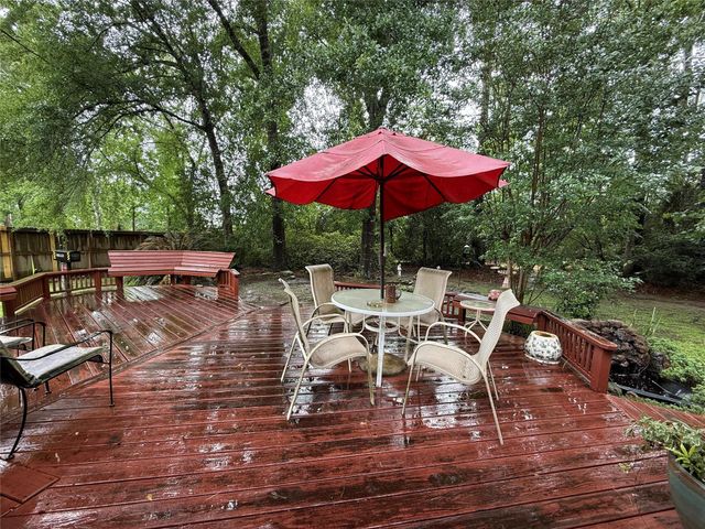 1600 Carriage Run W, Conroe, TX 77384