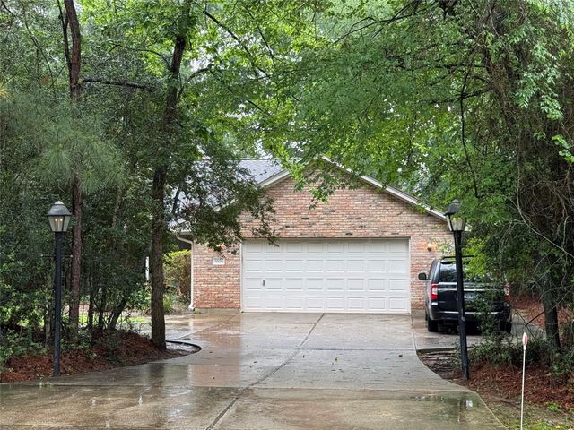 1600 Carriage Run W, Conroe, TX 77384