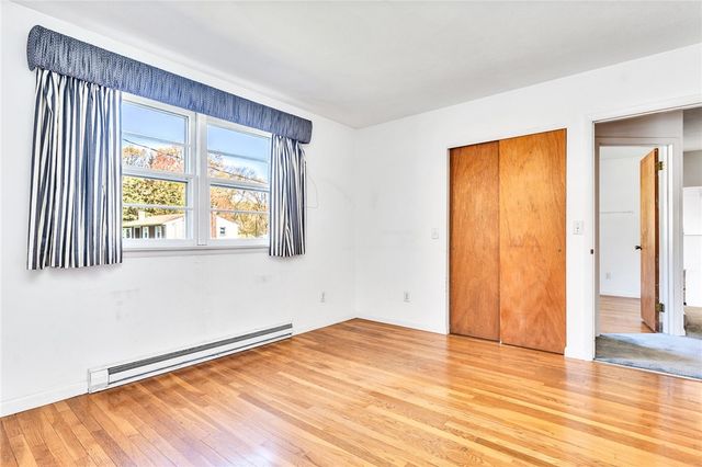 5 Taylor Circle, East Greenwich, RI 02818
