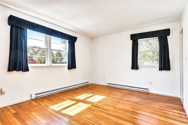 5 Taylor Circle, East Greenwich, RI 02818