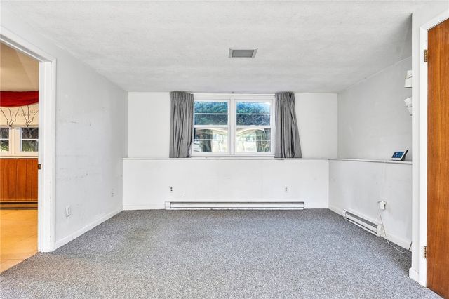 5 Taylor Circle, East Greenwich, RI 02818