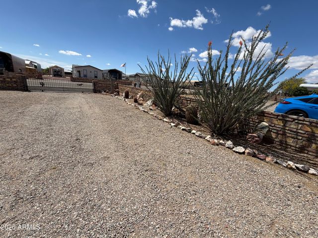 67641 ALPINE Drive, Salome, AZ 85348