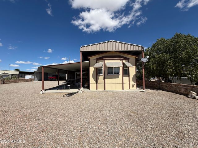67641 ALPINE Drive, Salome, AZ 85348