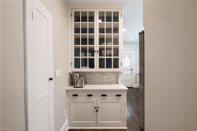 1308 Manteo ST, Norfolk, VA 23517