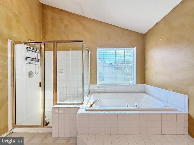 11603 N STAR DR, Fort Washington, MD 20744