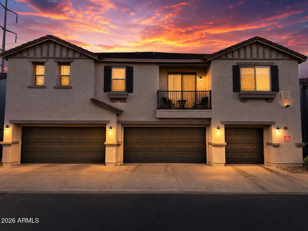 3060 E DUNBAR Drive, Phoenix, AZ 85042